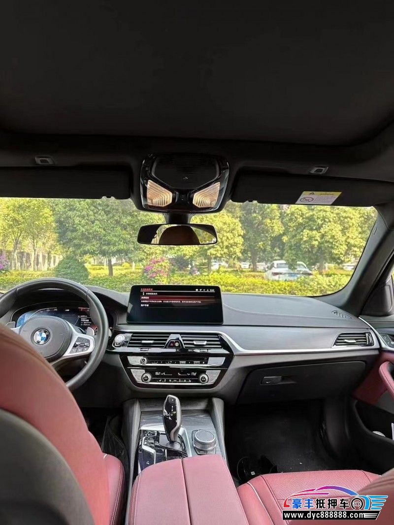 22年宝马5系轿车抵押车出售