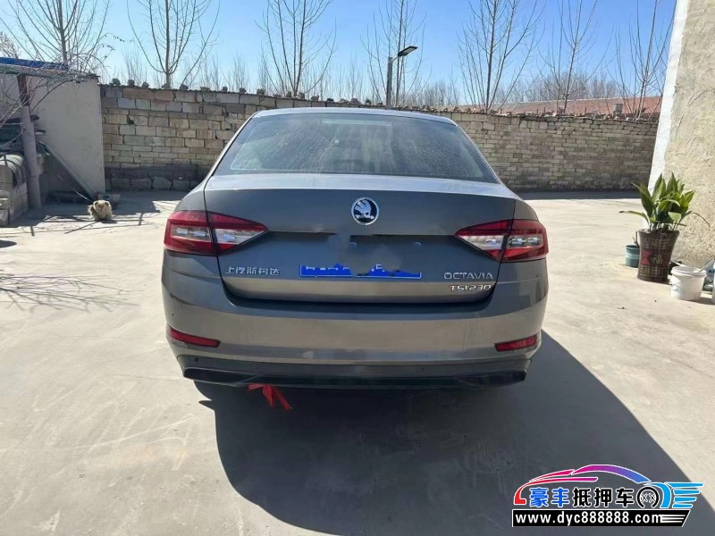 18年斯柯达明锐轿车抵押车出售