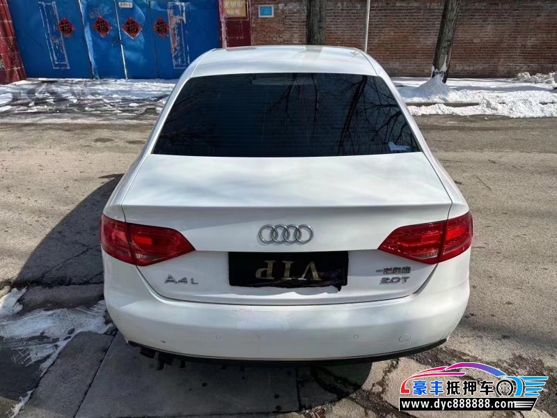 12年奥迪A4轿车抵押车出售