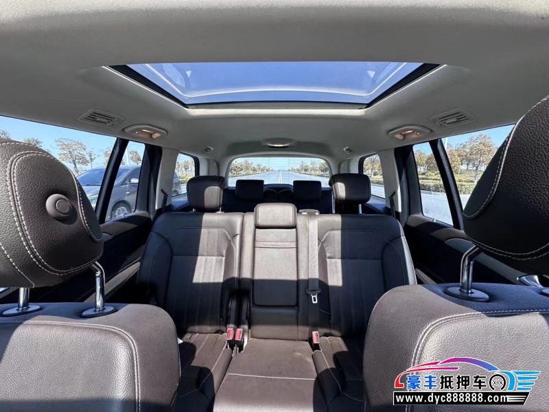 19年奔驰GLSSUV抵押车出售