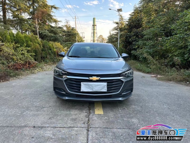 22年雪佛兰科鲁泽轿车抵押车出售