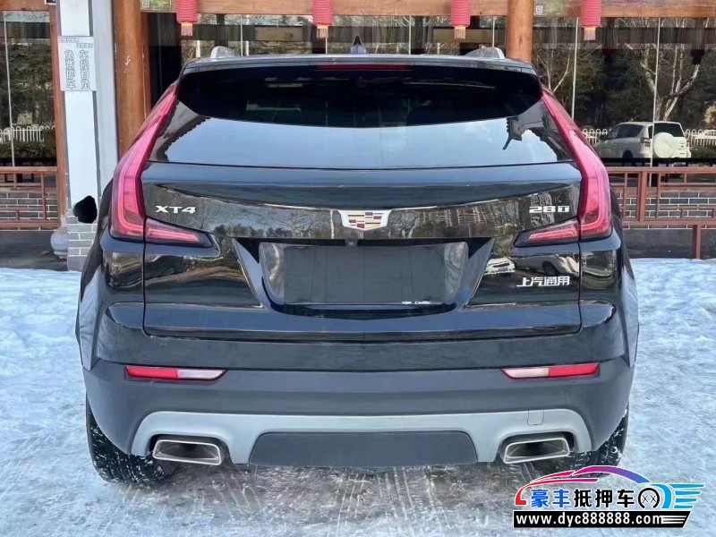 21年凯迪拉克XT4轿车抵押车出售