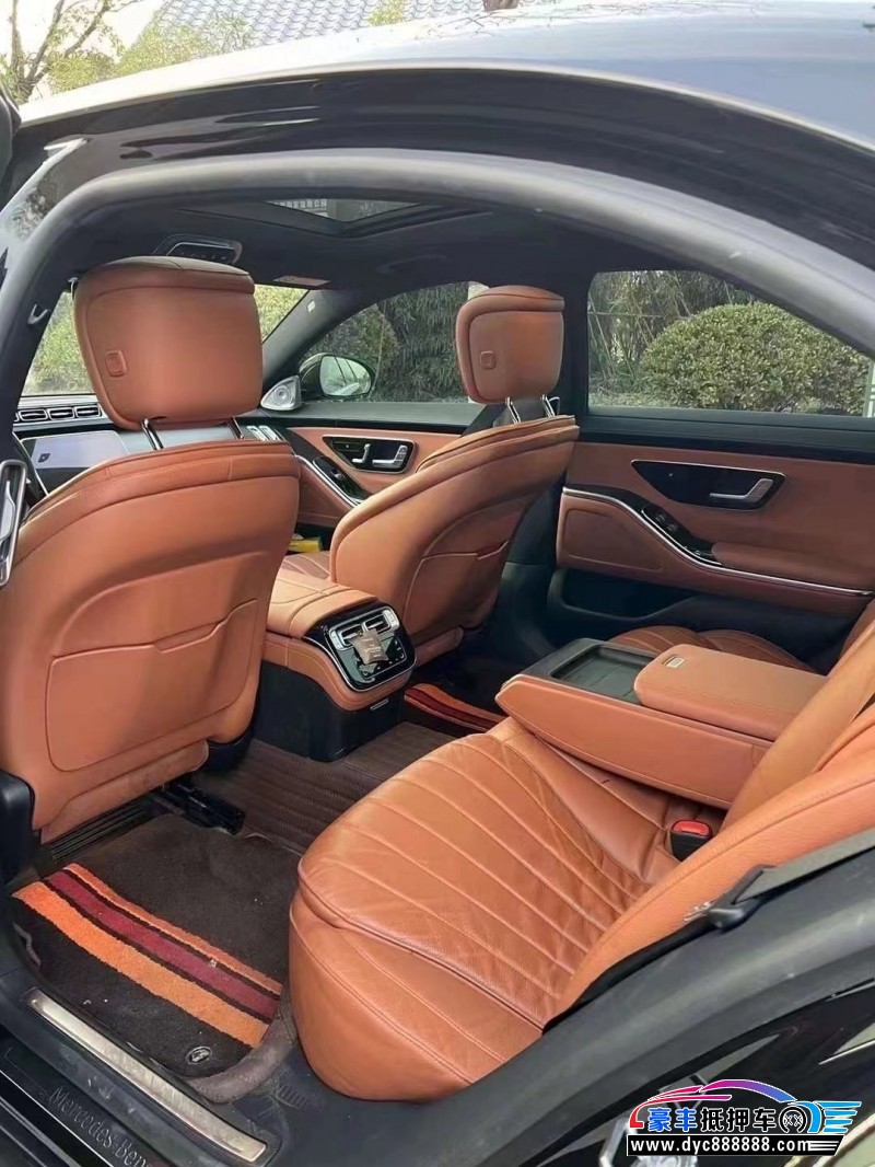 21年奔驰S轿车抵押车出售