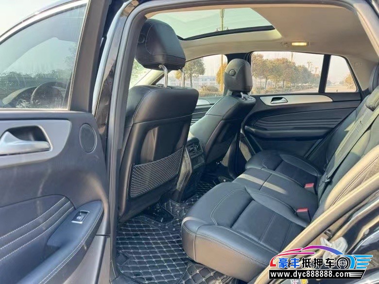 16年奔驰GLESUV抵押车出售