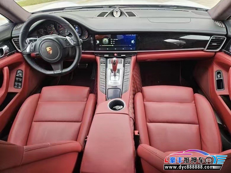 15年保时捷帕纳梅拉轿车抵押车出售