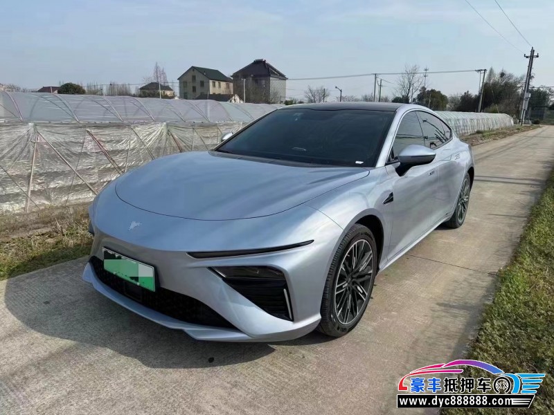 23年哪吒S轿车抵押车出售