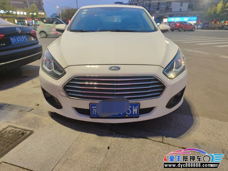 18年福特福睿斯轿车抵押车出售