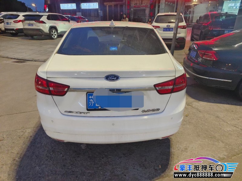 18年福特福睿斯轿车抵押车出售