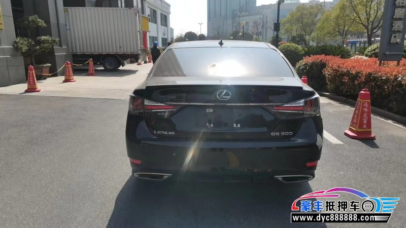 19年雷克萨斯GS轿车抵押车出售