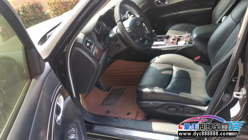 18年英菲尼迪Q70轿车抵押车出售