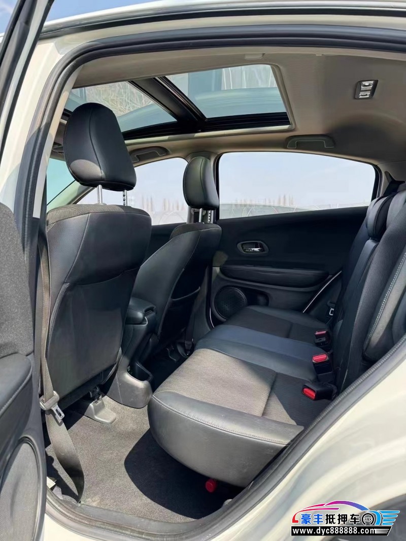 22年本田缤智轿车抵押车出售