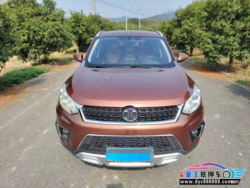 17年北汽绅宝X35轿车抵押车出售