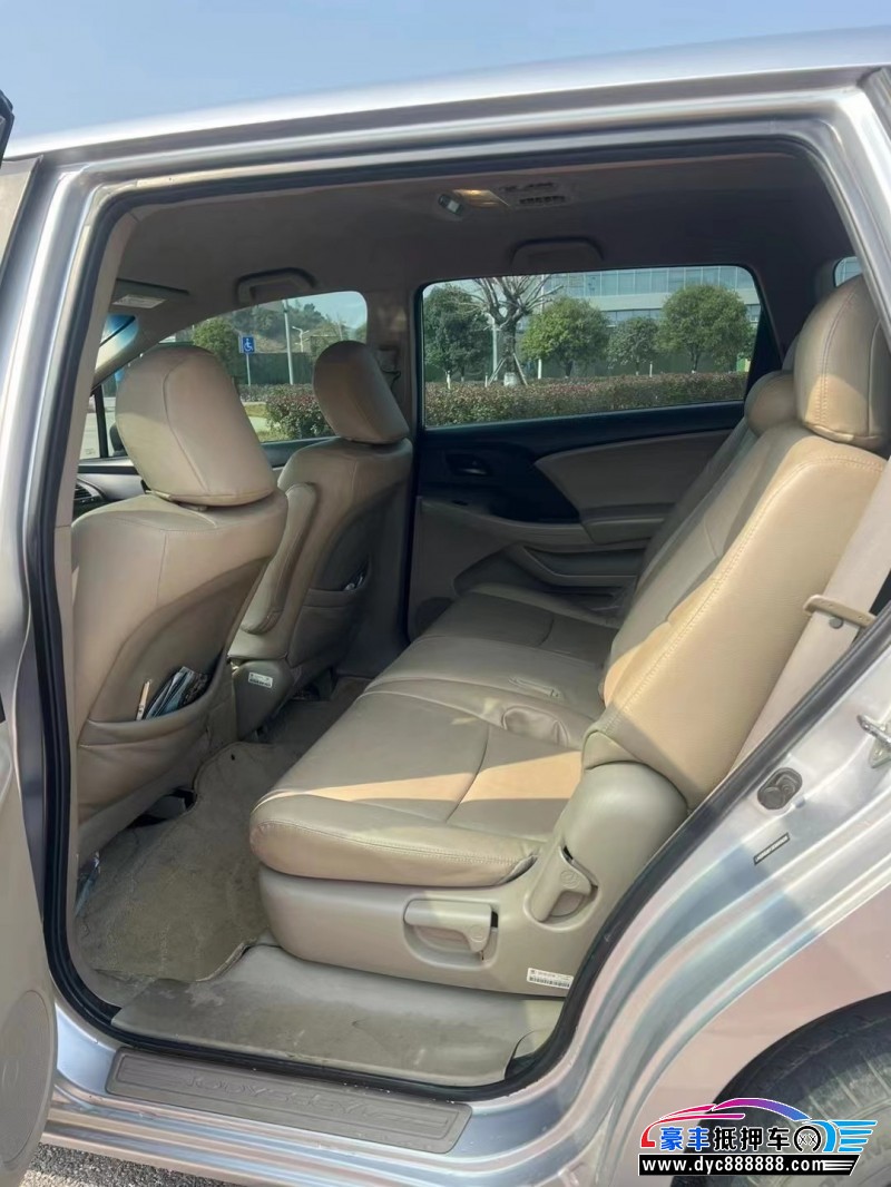 14年本田奥德赛轿车抵押车出售