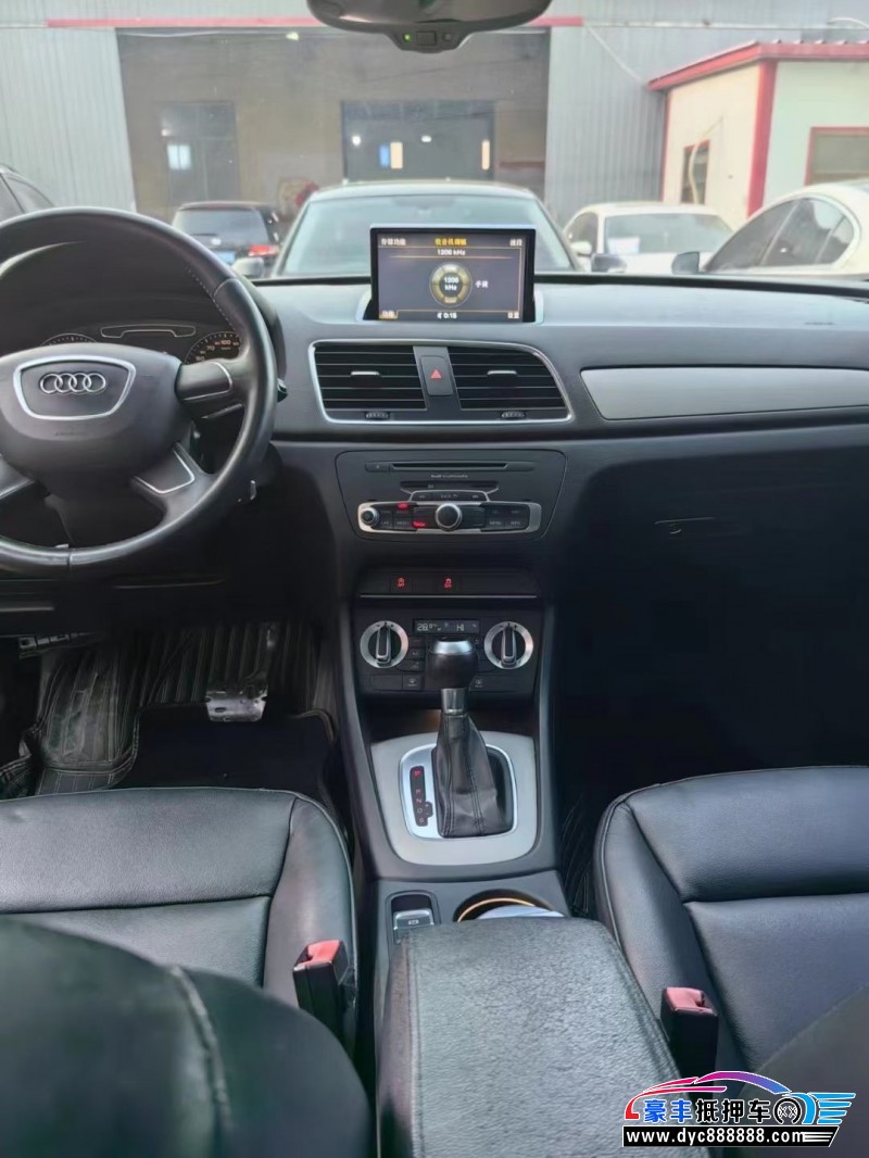 13年奥迪Q3轿车抵押车出售