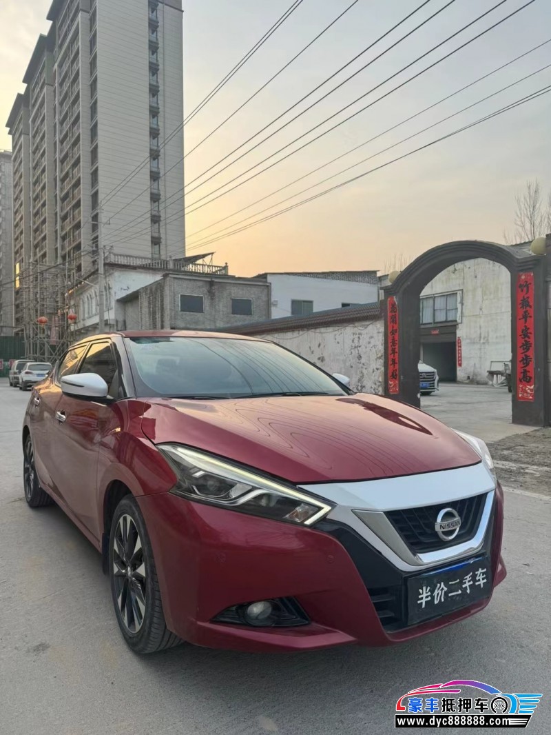 19年日产蓝鸟轿车抵押车出售