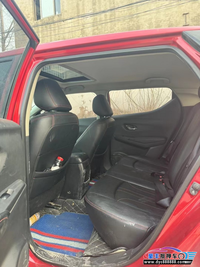 19年日产蓝鸟轿车抵押车出售