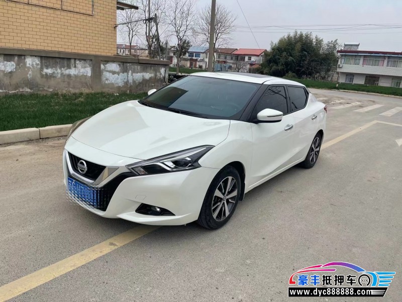 20年日产蓝鸟轿车抵押车出售