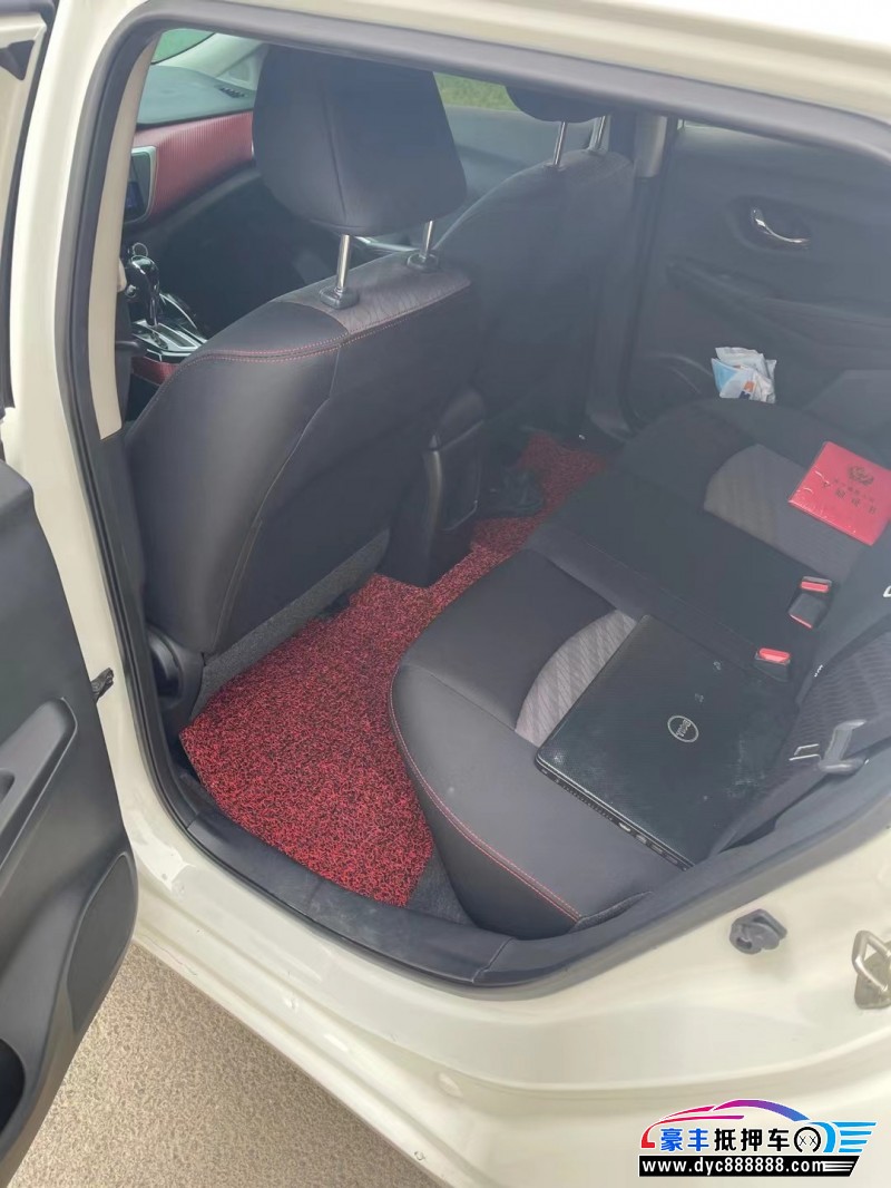 20年日产蓝鸟轿车抵押车出售