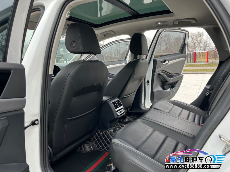 20年大众速腾轿车抵押车出售