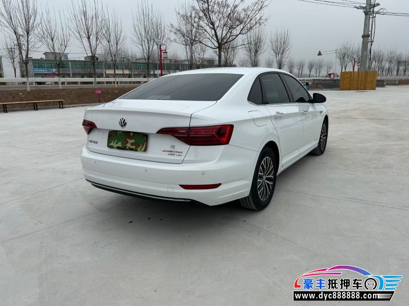 20年大众速腾轿车抵押车出售