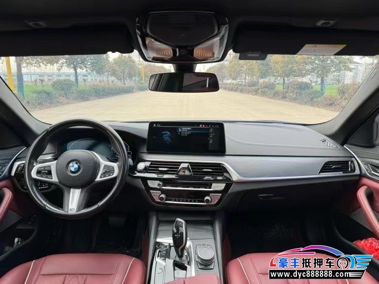 21年宝马5系轿车抵押车出售