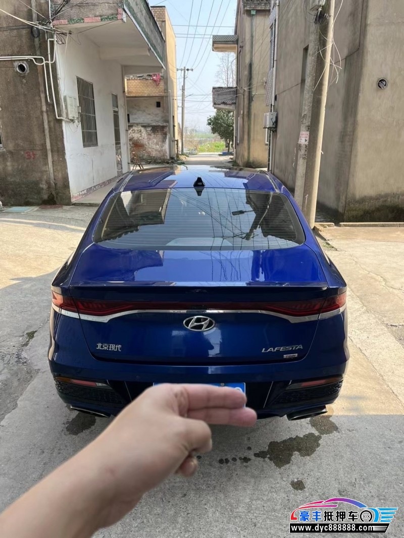 20年现代菲斯塔轿车抵押车出售