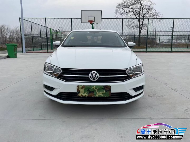 17年大众宝来轿车抵押车出售