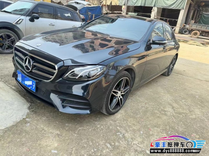 18年奔驰GLE轿车抵押车出售