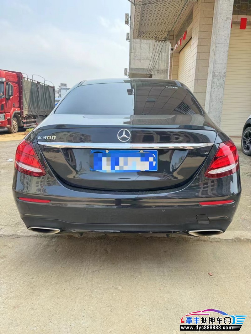 18年奔驰GLE轿车抵押车出售