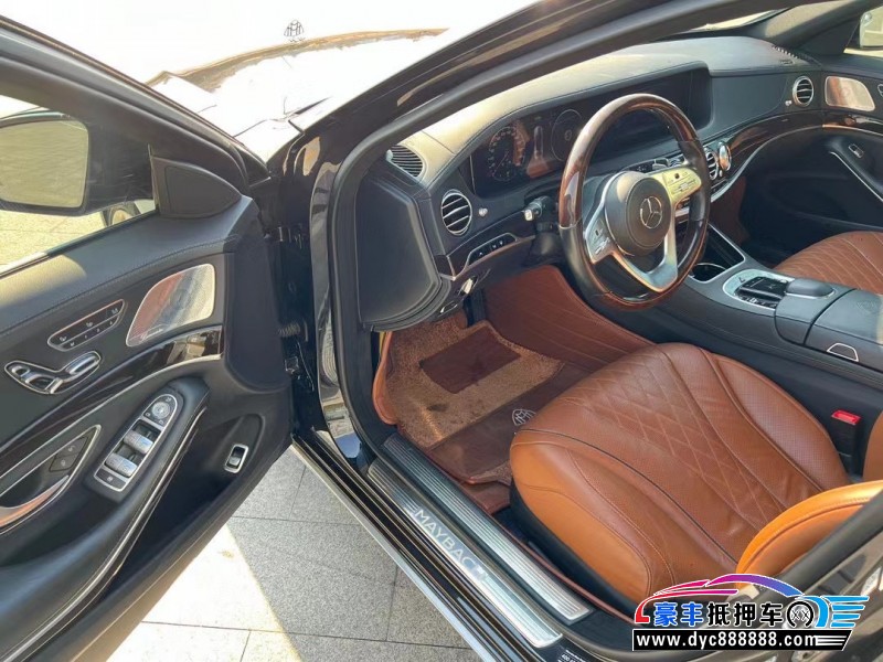 20年奔驰迈巴赫S级轿车抵押车出售