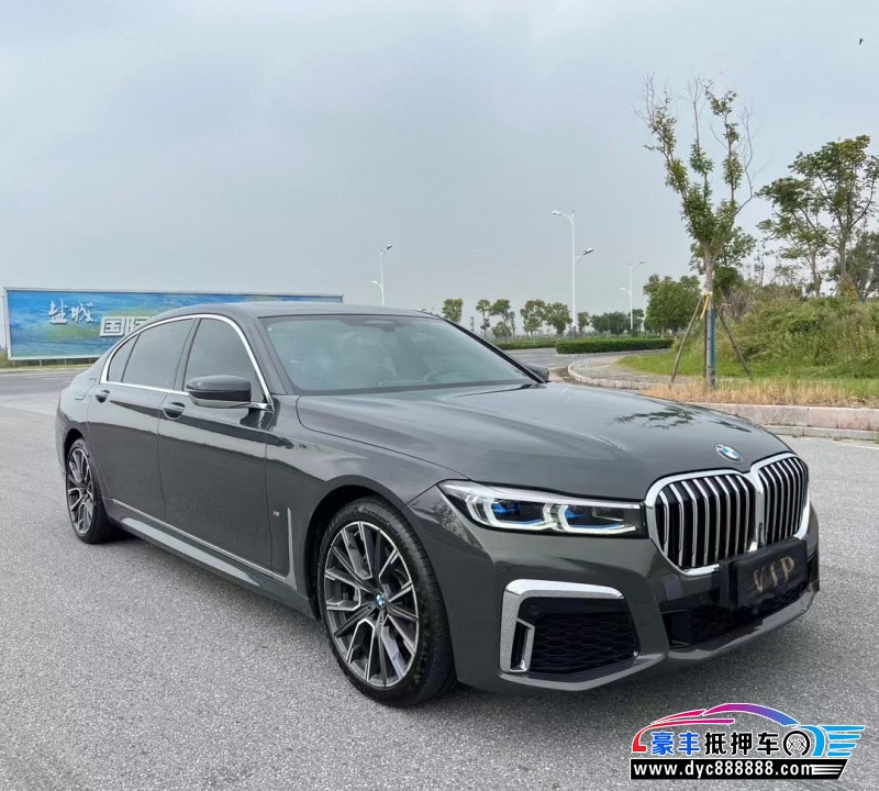 20年宝马7系轿车抵押车出售