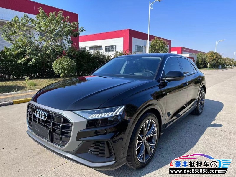 23年奥迪Q8轿车抵押车出售