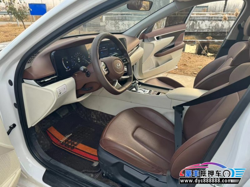 21年现代名图轿车抵押车出售