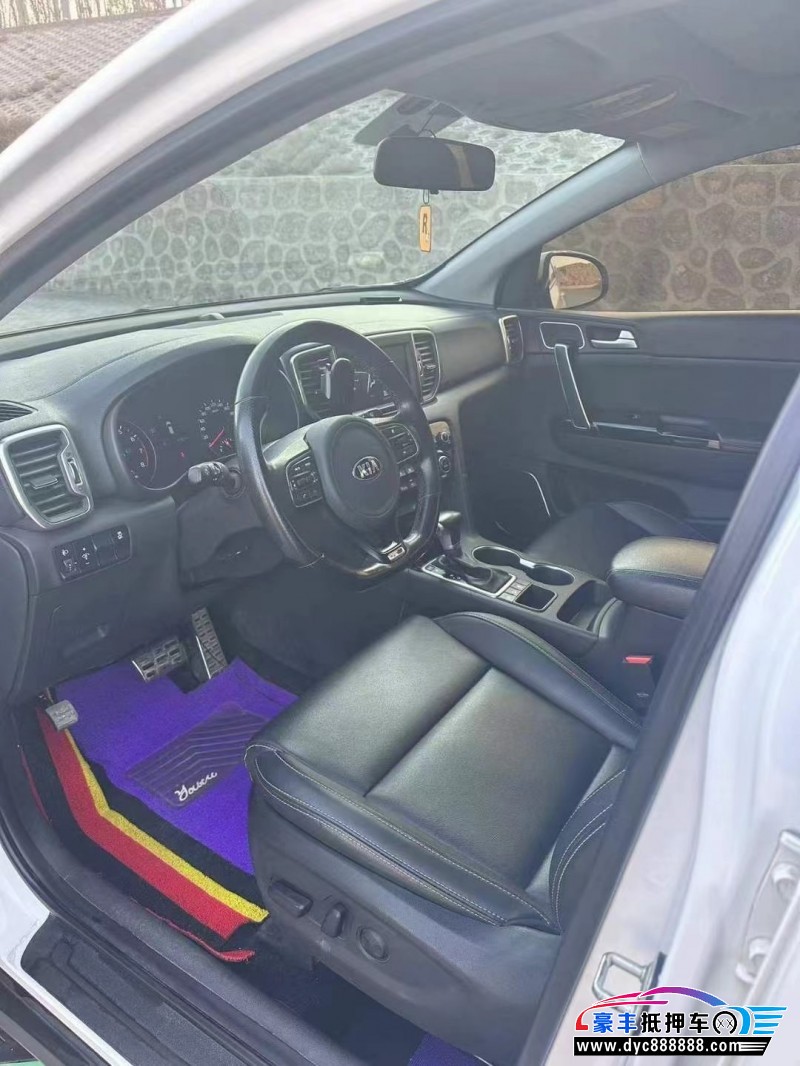 17年起亚KX5轿车抵押车出售