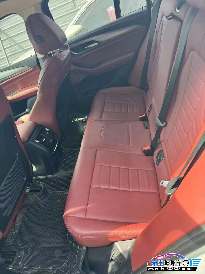 21年宝马X4轿车抵押车出售