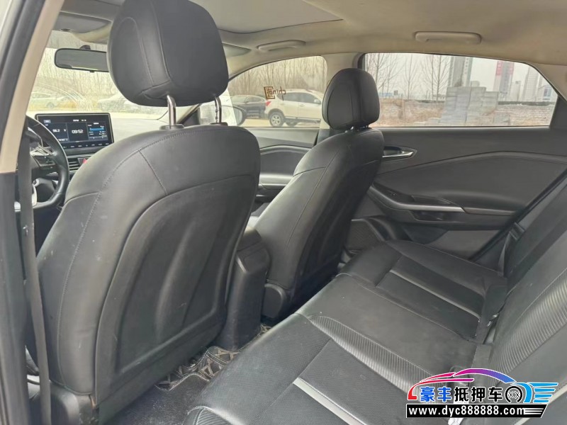 20年现代菲斯塔轿车抵押车出售