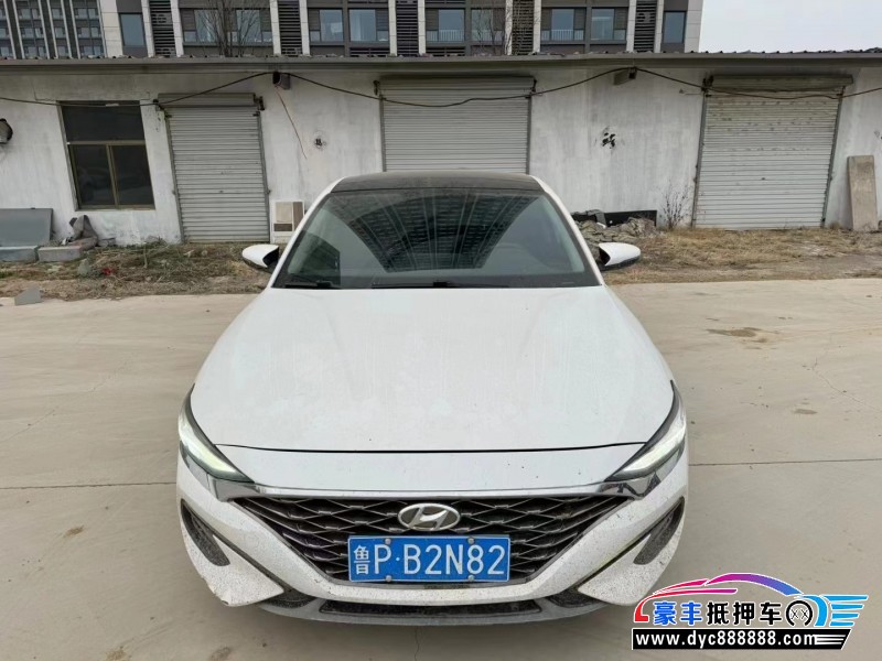 20年现代菲斯塔轿车抵押车出售