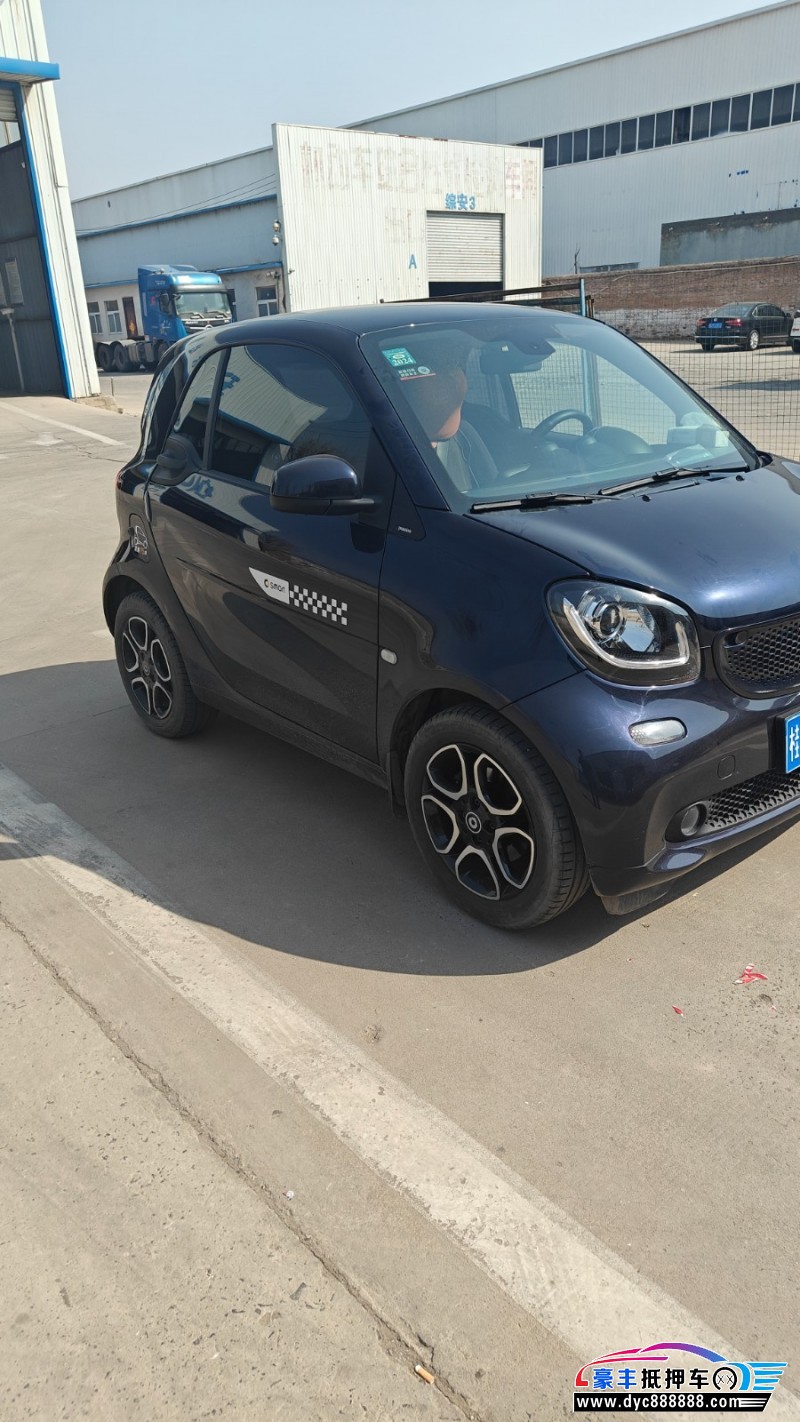 18年奔驰smart轿车抵押车出售