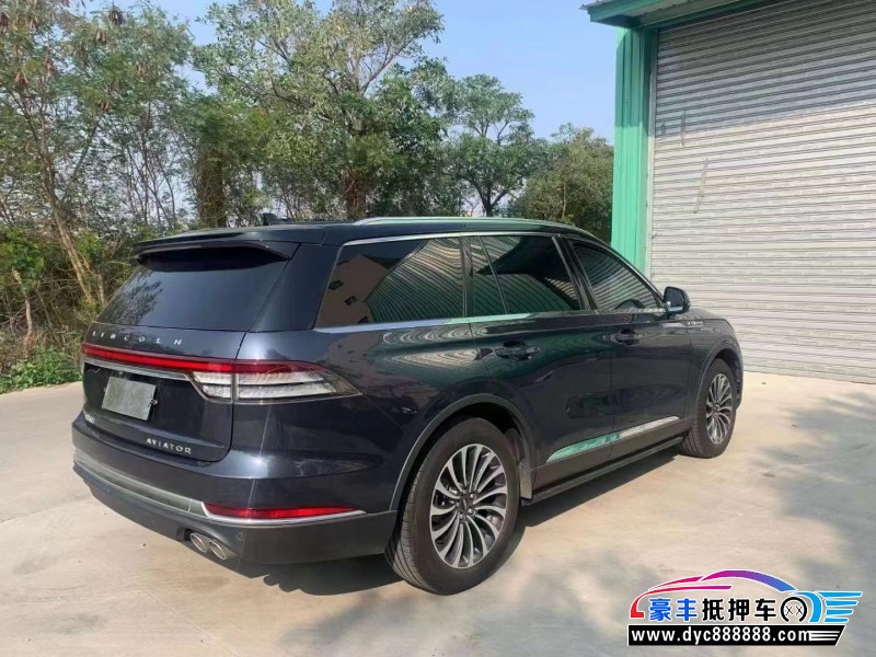 21年林肯飞行家轿车抵押车出售