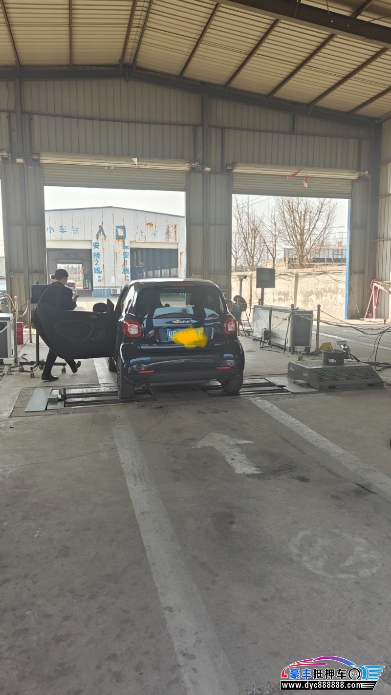 18年奔驰smart轿车抵押车出售