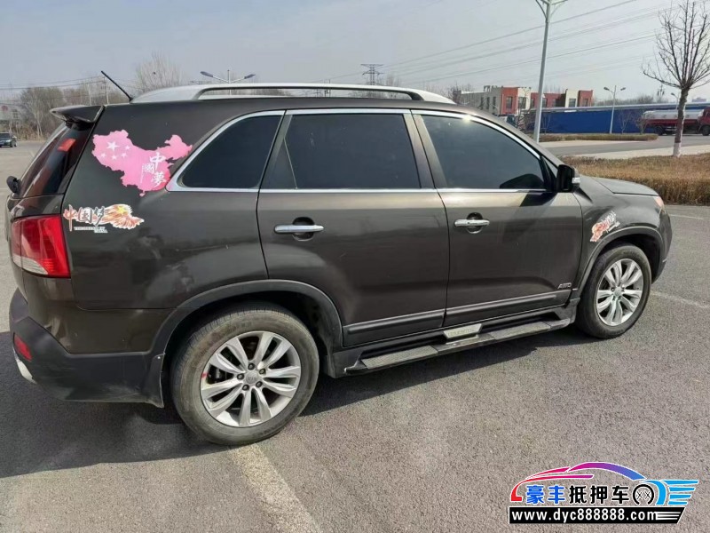 12年起亚索兰托轿车抵押车出售