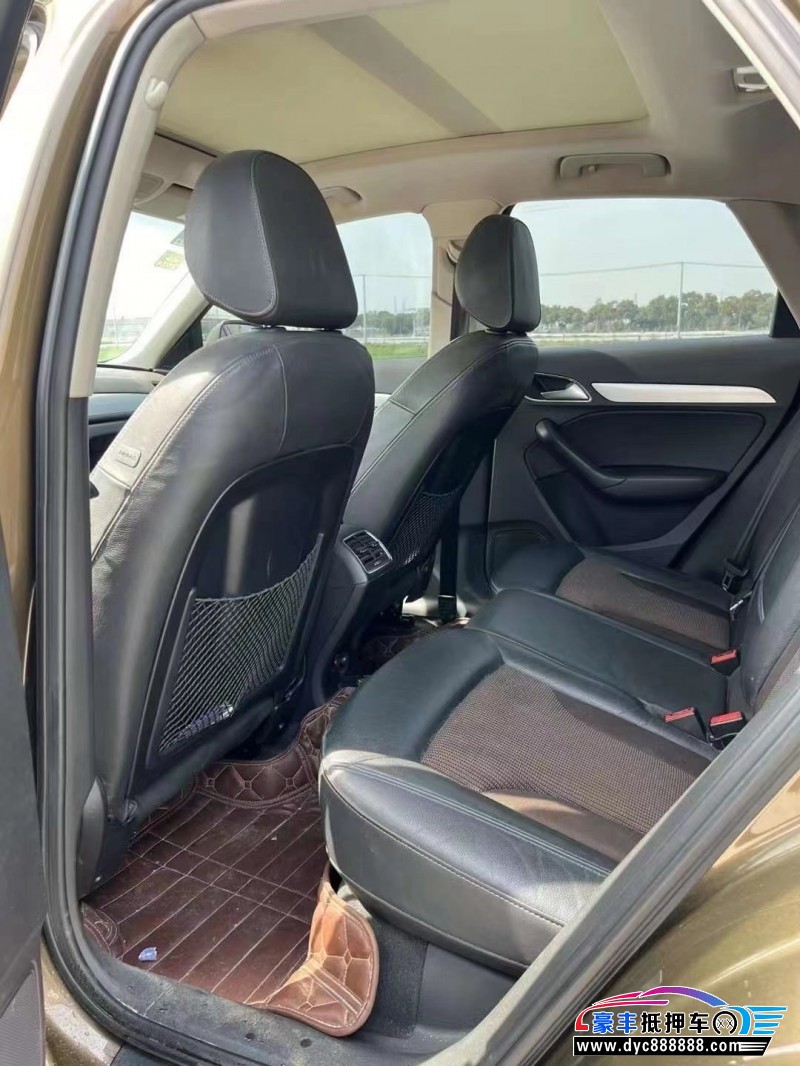 16年奥迪Q3轿车抵押车出售