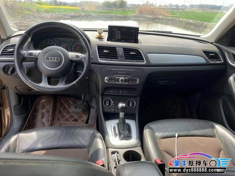 16年奥迪Q3轿车抵押车出售
