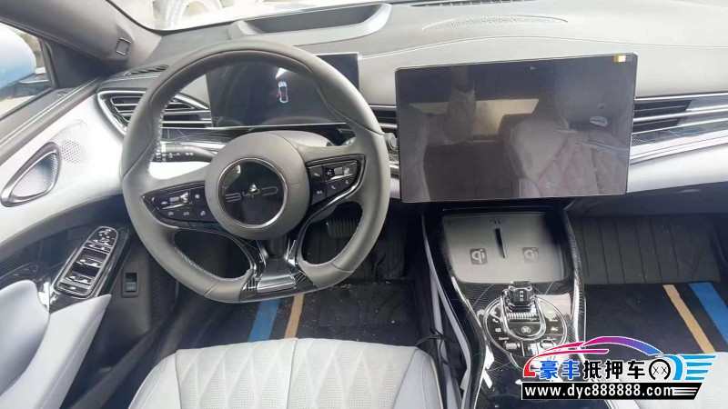 23年比亚迪海豹轿车抵押车出售