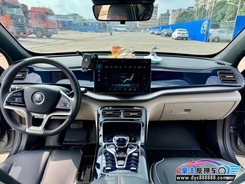 23年比亚迪秦轿车抵押车出售