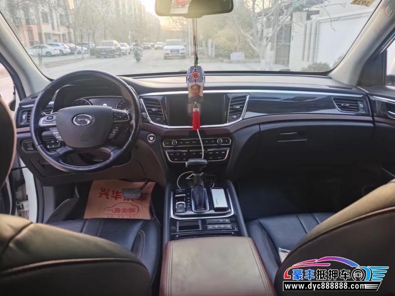 17年传祺GS8轿车抵押车出售