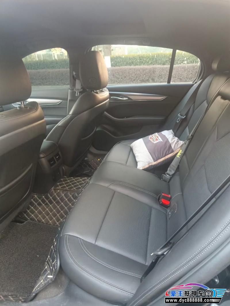 22年凯迪拉克CT5轿车抵押车出售