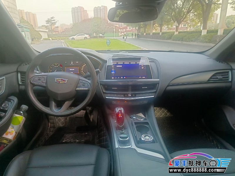 22年凯迪拉克CT5轿车抵押车出售