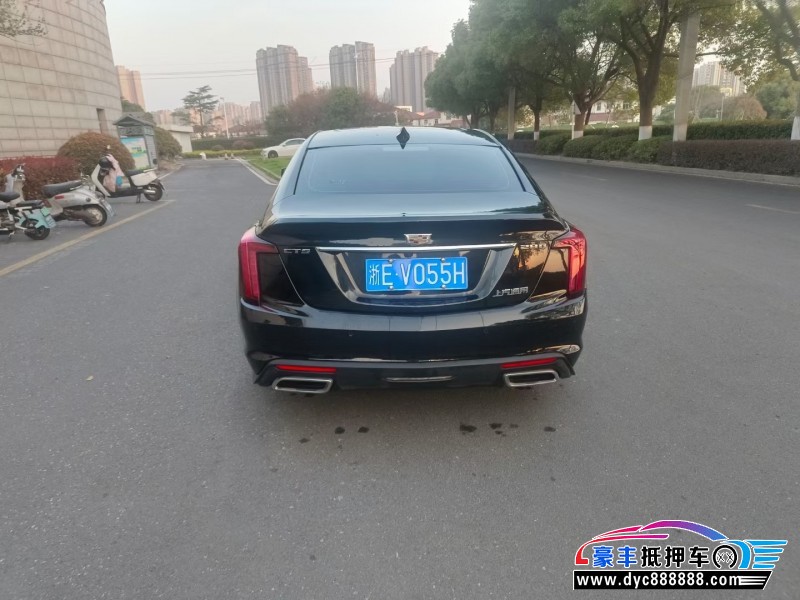 22年凯迪拉克CT5轿车抵押车出售