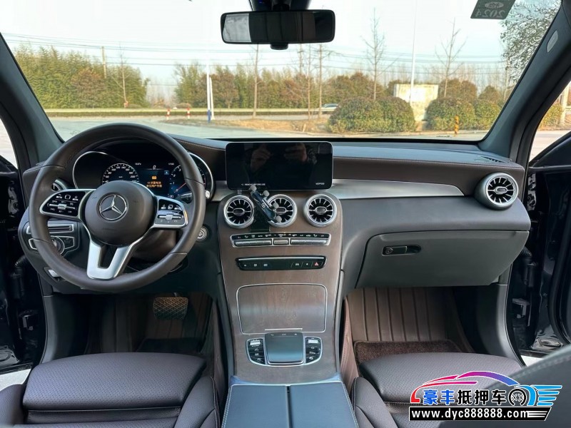 22年奔驰GLC(进口)轿车抵押车出售